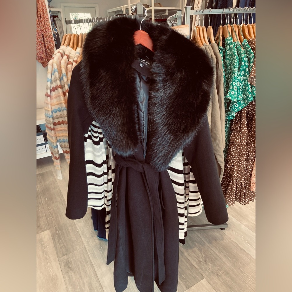 Long Coat with Faux Fur Collar - Picture 8 of 11